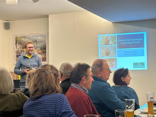 Niels Dingemanse beim Orni-Stammtisch 