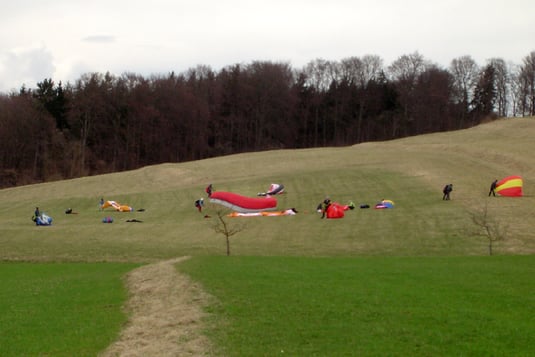 Gleitschirmflieger am Jaudesberg
