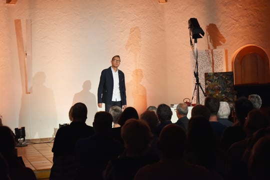  Freitag, 24. Mai 2024, 20.00 Uhr, Bänz Friedli – «S isch kompliziert – Bänz Friedli schafft Unordnung»