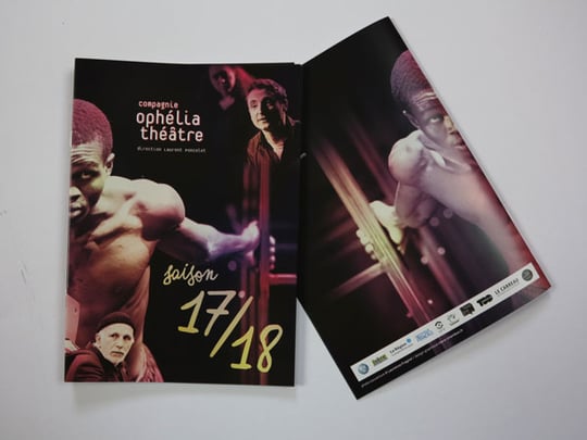 © Clara Chambon - Plaquette de saison 17/18 - Cie Ophélia Théâtre