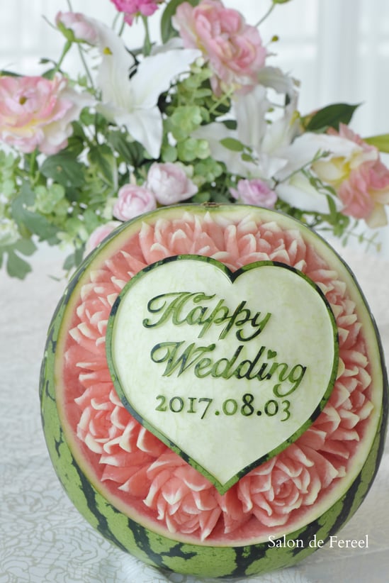 カービング　スイカ　メロン　教室　フルーツ　彫刻　大阪　オーダー　習い事　誕生日プレゼント　結婚式　カッティング　ソープ　似顔絵　お供え
