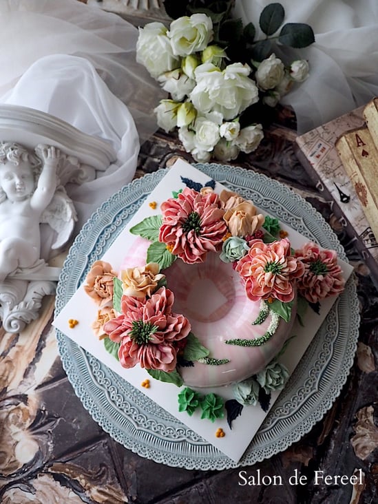 #フラワーケーキ #バタークリーム #習い事 #大阪 #趣味 #お稽古 #田中聖子 #生クリーム #あんレース #リアルあんフラワー #あんクリーム #ダレない生クリーム #手作りクッキー #手作りケーキ #あんフラワー #あんフラワークッキー #グルテンフリー #アングムクッキー #フラワーケーキ教室大阪 #ヴィンテージ #ヴィンテージカラー #ヴィンテージケーキ #アンティーク #アンティークカラー #アンティークケーキ #おもてなし料理 #おもてなし料理レッスン #Fereel