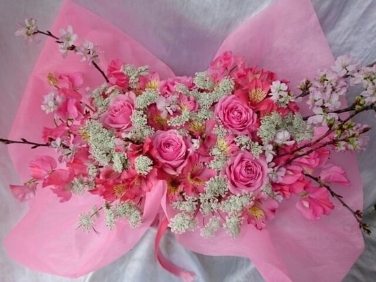 誕生祝フラワーアレンジ