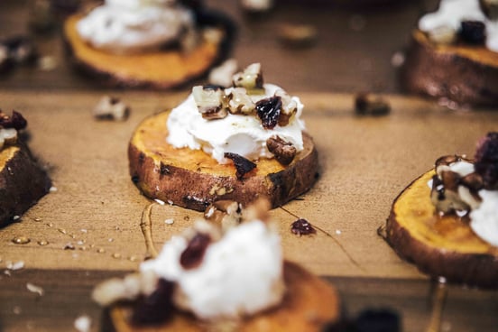 Süsskartoffel-Ziegenkäse-Häppchen aus dem Dampfgarer.