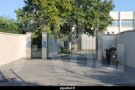 piscine marseille , natation 8eme 9eme cours de nage , école de nage , club de natation ,aquagym aquabike  , natation synchronisée, water-polo, aquaphobie , compétition, loisir , nager 