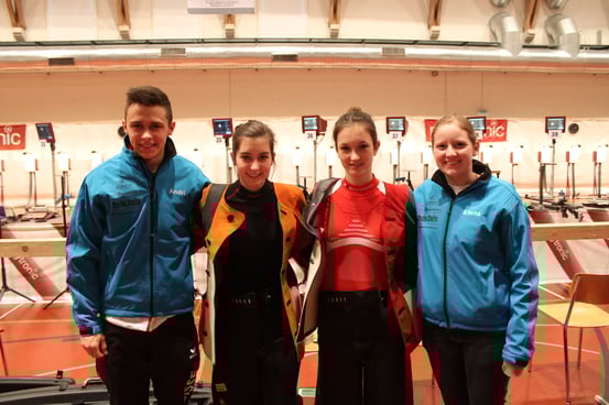 Andri, Valentina, Carina ed Elena. 6. platz Verbansmatsch