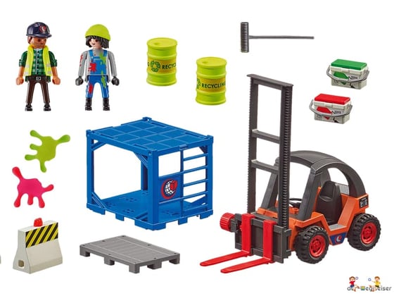 Im Paket Playmobil 70772 ist ein Gabelstapler mit Fracht und weiteres Zubehör.
