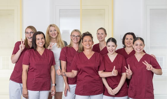 Stellenangebot: Zahnmedizinische Fachangestellte (m|w|d) • Dr. Benishvili & Prof. Dr. Wangerin · Schorndorf