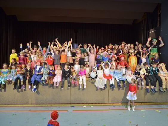 Kinderfasching | has-shadow