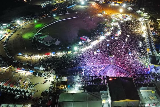 misa del vaquero, parque estadual joão câncio, serrita, festival al aire libre, festival folklórico, rodeo de brasil, fiesta, espectáculo, monta de toros, comida callejera, brasil