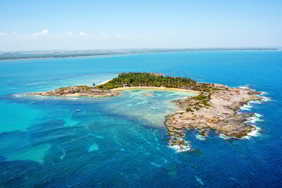 isla santo aleixo, barra de sirinhaém, playa ferradura, brasil, paraíso vacacional, isla pirata, snorkel, agua turquesa, información privilegiada, playa dorada, isla de ensueño