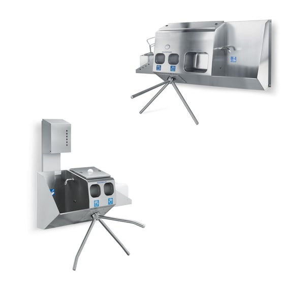 Entrance control with turnstile