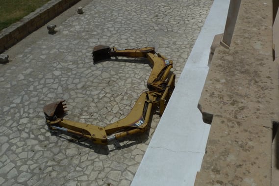   Ka (Carthage), 2012.  2 CAT backhoe arms,  Commissioned by Carthage Contemporary