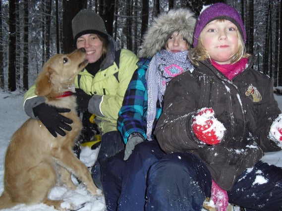 Amie um Weihnachten im Kreis ihrer Lieben