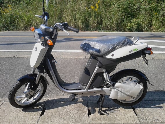 ヤマハ　電動バイク　ＥＣ-03