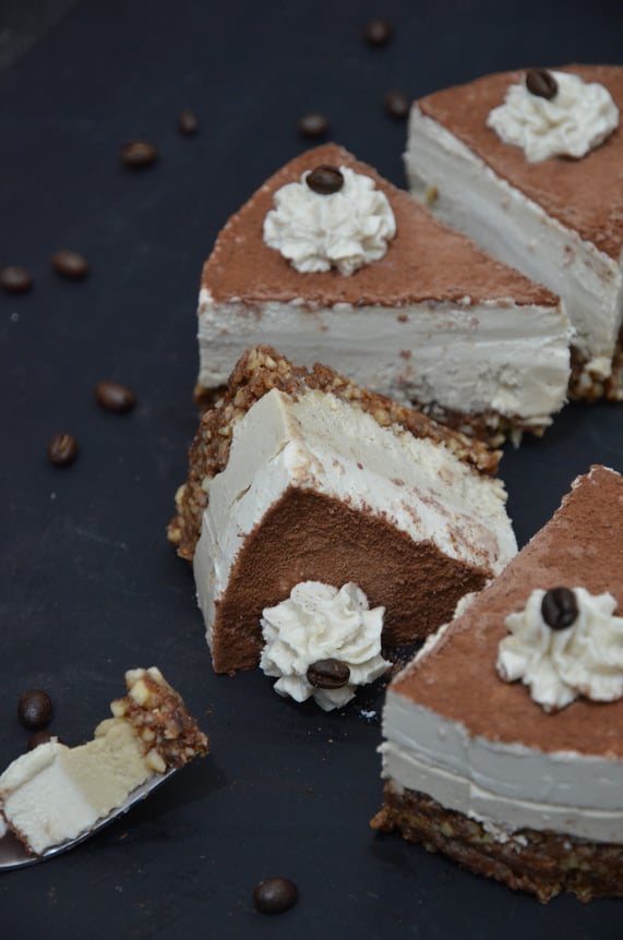 Vegane Tiramisu-Torte