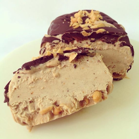 Snickers-Eistorte, vegan