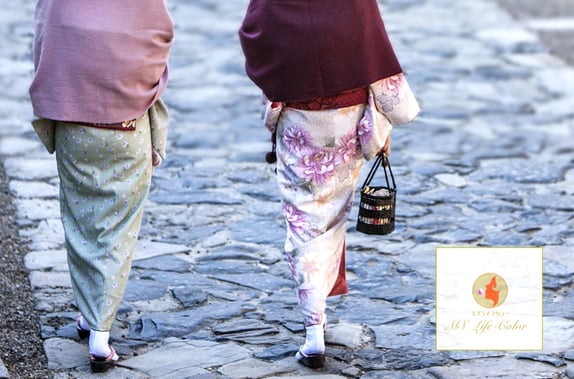 美のアンチエイジング 和の色彩 心理学者 アラフィフ 着物 美人講師