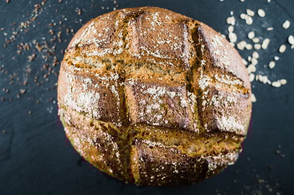 Superfood-Brot aus dem Dampfgarer.