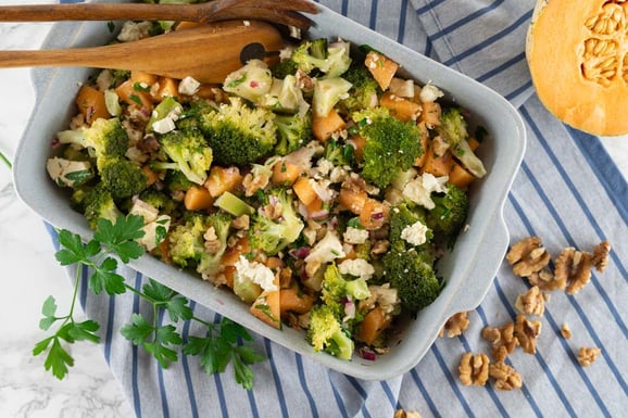 Brokkoli-Melonen-Salat aus dem Dampfgarer.
