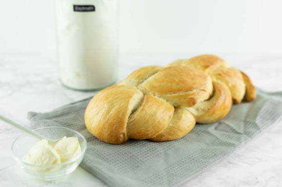 Veganer Zopf aus dem Dampfgarer.