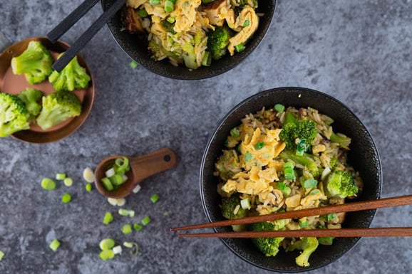 Fried-Rice mit Brokkoli aus dem Dampfgarer.