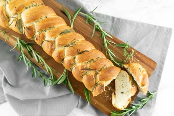 Kräuterzopf aus dem Dampfgarer.