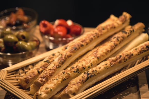 Bild zum Rezept für Steamer und Dampfgarer: Blätterteig-Stangen.