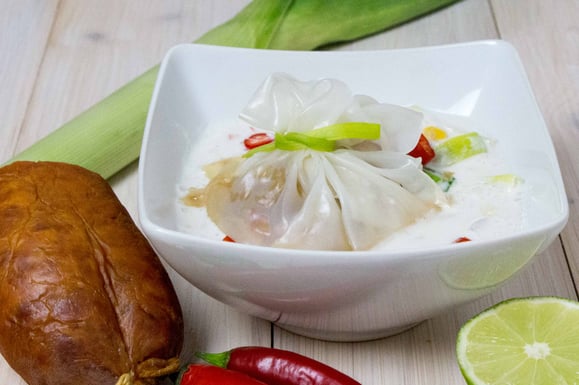 Saucisson-Sauerkraut Dim-Sum aus dem Dampfgarer.