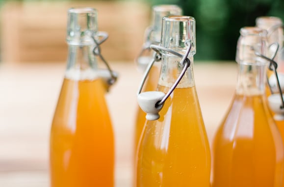 Apfelsaft und -Most aus dem Dampfgarer.