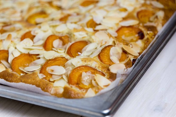 Steamhaus - Rezept für Kombi-Steamer und Dampfgarer: Aprikosen-Blechkuchen.