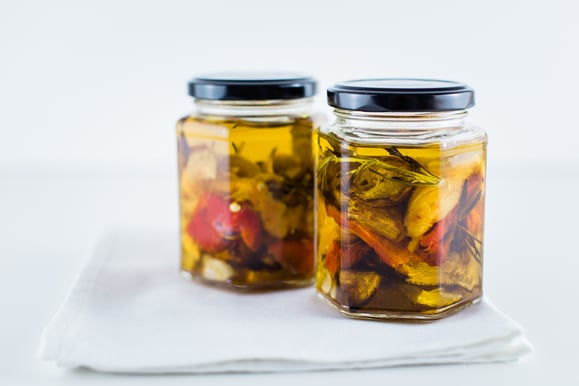 Peperoni einlegen mit dem Dampfgarer.