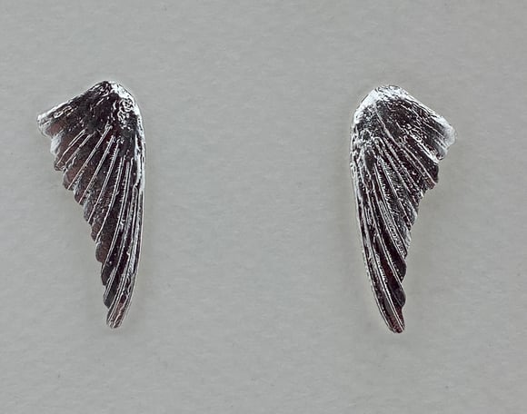 Humming Bird Post Earrings. 