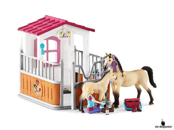 Im Paket Schleich 42369 sind 27 liebevoll gestaltete Einzelteile enthalten – perfekt für spannende Abenteuer mit deinem süssen Fohlen!