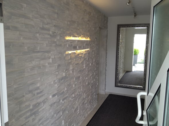 Steinwerke.ch moderne Wandverkleidung - Deko - Design - Wandpaneele, Modern - Elegant - Exklusiv - Steinwandbeleuchtung - Kunststein - Ambiente