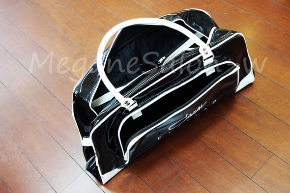 ポケットも多めにあります