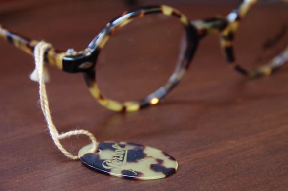 当時の凝ったタグも残っています