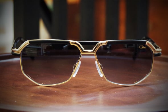 CAZAL9056 42,000yen  やや小ぶりで細面の方にピッタリサイズ