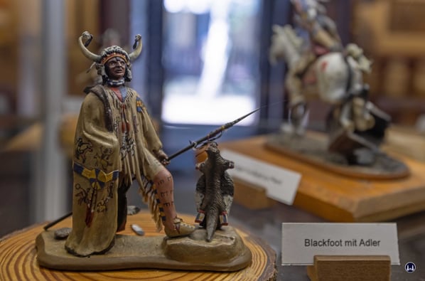 Wie sahen die indigenen Ureinwohner eigentlich - abseits der Westernklischees - aus? Welche Stammesunterschiede gab es? Auch darauf geht die "Hall of History" näher ein.