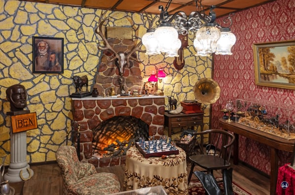 Im Nachbau des Fot Alamo befindet sich auch dieser Raum. Durchaus typisch waren in den südlichen Staaten der USA Porträts der wichtigsten Generäle der Konföderierten: Robert E. Lee und James Longstreet - auch noch lange nach dem Bürgerkrieg.