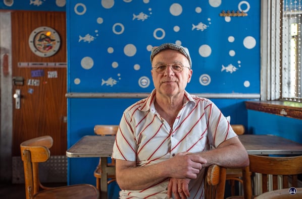 Der Inhaber der "Ankerklause", Ludger Schallenberg. Von Freunden und Stammgästen nur kurz "Schalli" genannt.