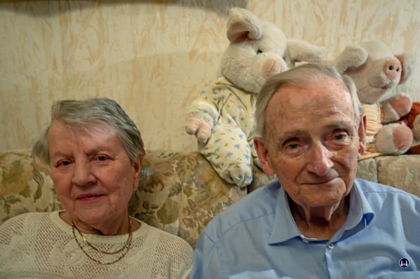 as Ehepaar Hannelore (88) und Heinz Schmidt, das wir zuletzt 28. Oktober 2024, einem Tag nach dem 93. Geburtstag von Heinz Schmidt, besuchten. 