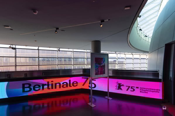 Zur Berlinale und der Weltpremiere der australischen, insgesamt auf 5 Teile ausgelegten Miniserie "The Narrow Road to the Deep North". 