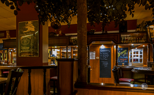 Lokal "Marienfelder Mühle" Blick zur Bar