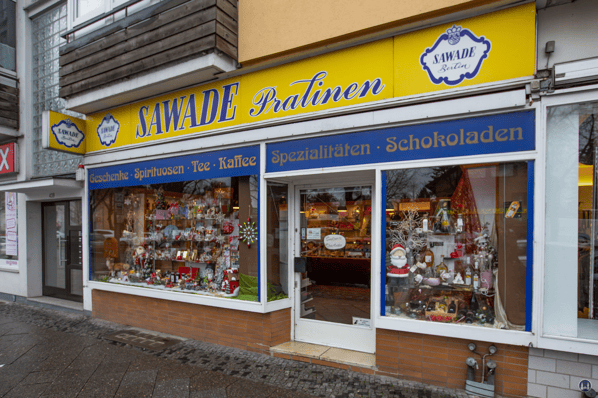 Confiserie Charlotten, Berlin - Mariendorfer Damm 439. Schaufenster.