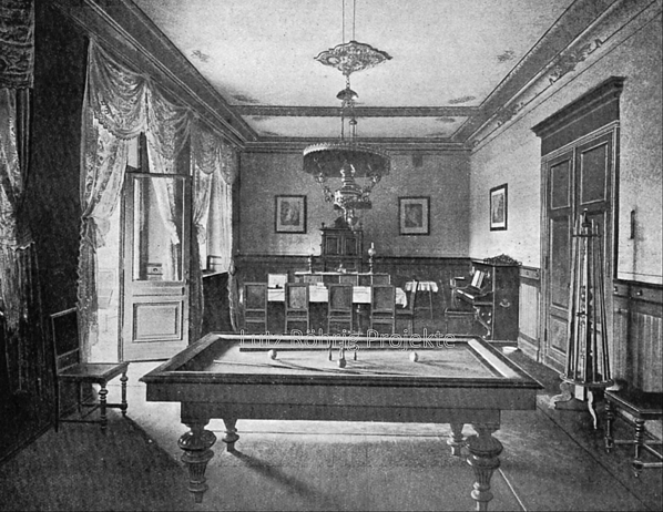 Die Kuranstalt Berolinum an der Lankwitzer Leonorenstraße. Gesellschaftsraum mit Billiard im Haus für "Männliche Pensionäre".