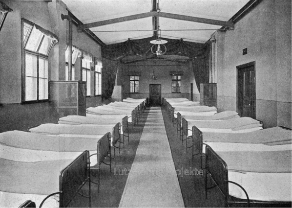 Die Kuranstalt Berolinum an der Lankwitzer Leonorenstraße. Schlafsaal im ehem. Kranken - Pavillon.