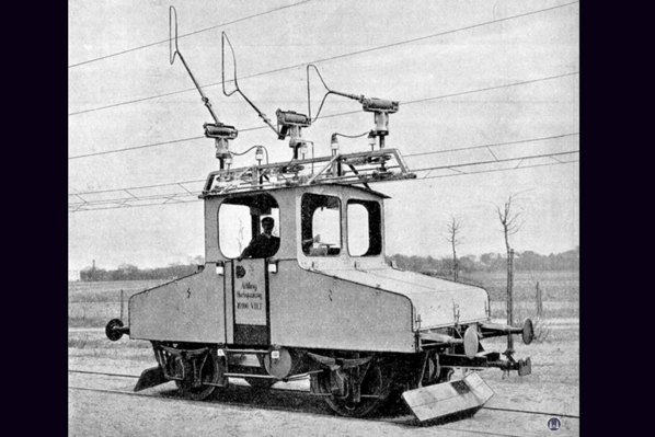 Die Königliche Militär-Eisenbahn. Die Versuchslok auf der Strecke Lichterfelde - Zehlendorf.