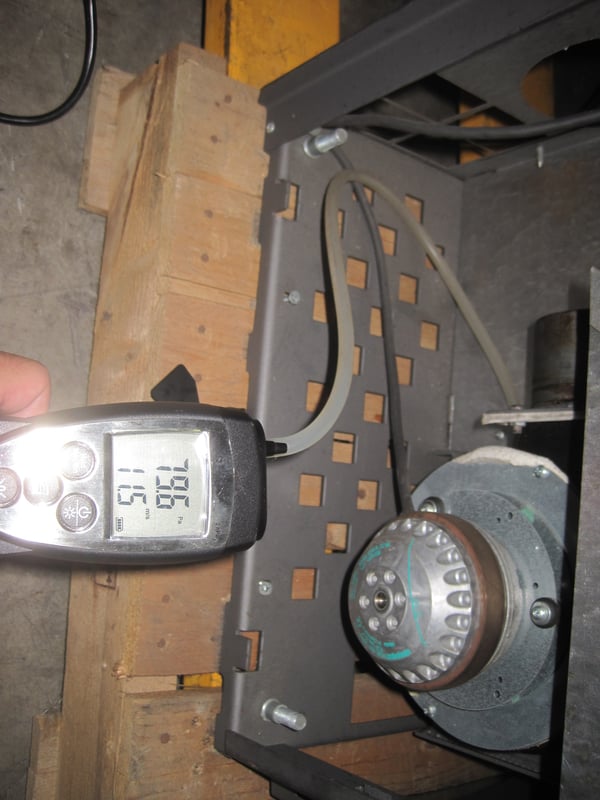 ペレットストーブ，テルモロッシ