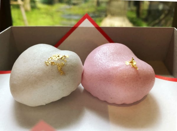 ハートの薯蕷饅頭